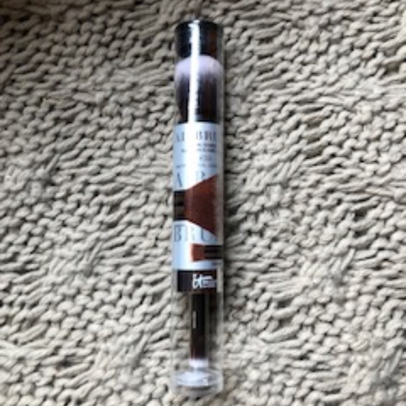 It For Ulta Dual Ended Air Brush Foundation/Concealer Brush *NEW* - Picture 2 of 3